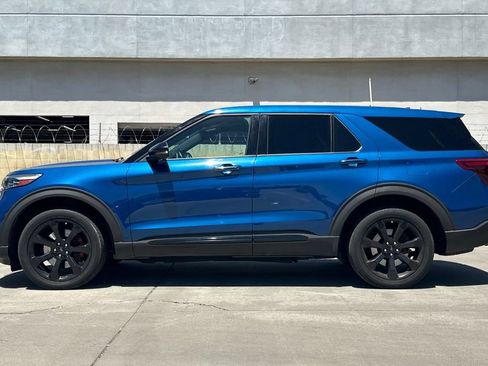 Used 2022 Ford Explorer ST w/ Equipment Group 401A AWD/4WD image 6