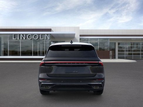New 2024 Lincoln Nautilus Premier w/ Equipment Group 102A image 5