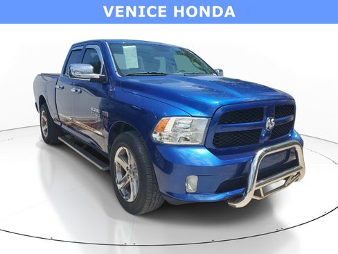 Used 2016 RAM 1500 Express RWD image 1