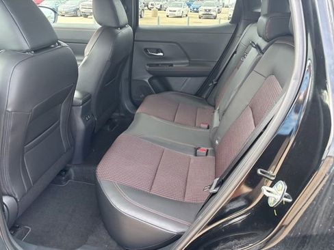 Used 2025 Nissan Kicks SR FWD image 10