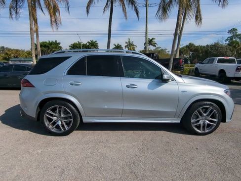 Used 2025 Mercedes-Benz GLE 53 AMG 4MATIC image 4