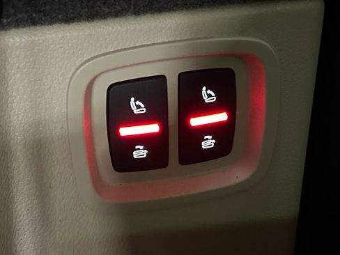 Used 2017 Audi Q7 3.0T Premium Plus image 26