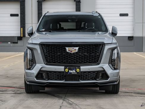 Used 2025 Cadillac Escalade V w/ LPO, Floor Liner Package AWD/4WD image 23