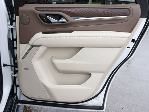 Used 2024 GMC Yukon Denali w/ Max Trailering Package AWD/4WD image 14