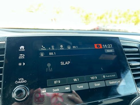 Used 2021 Honda Passport Sport image 17