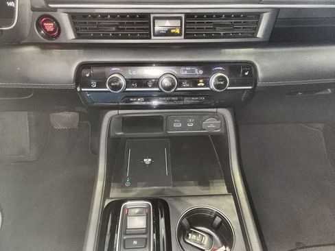 Used 2023 Honda Pilot EX-L image 19