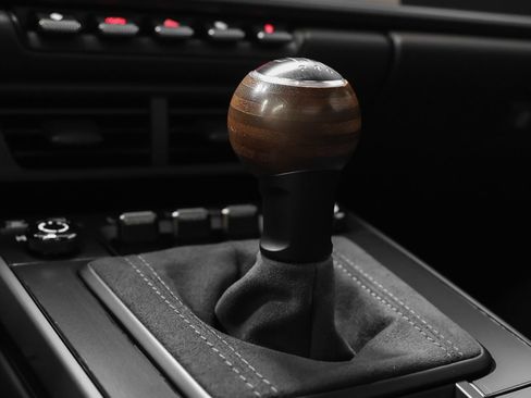 Certified 2026 Porsche 911 Carrera T RWD image 58