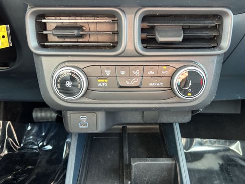 Used 2024 Ford Maverick XL FWD image 19