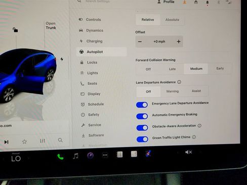 Used 2023 Tesla Model Y Long Range AWD/4WD image 20