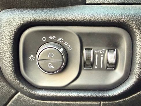 New 2025 RAM 2500 Laramie image 23