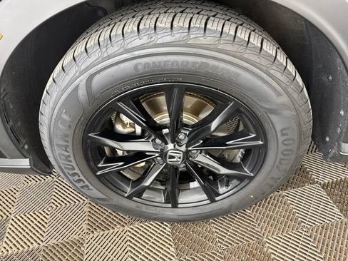 Certified 2025 Honda CR-V Sport-L image 34