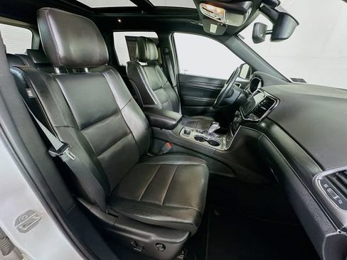 Used 2021 Jeep Grand Cherokee Limited w/ Luxury Group II AWD/4WD image 33