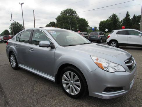 Used 2012 Subaru Legacy 3.6R Limited w/ Popular Pkg 2 AWD/4WD image 22