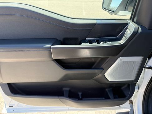 Used 2025 Ford F150 Lariat w/ Equipment Group 502A High image 11