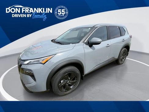 New 2026 Nissan Rogue SV w/ Cold Weather Package AWD/4WD image 1