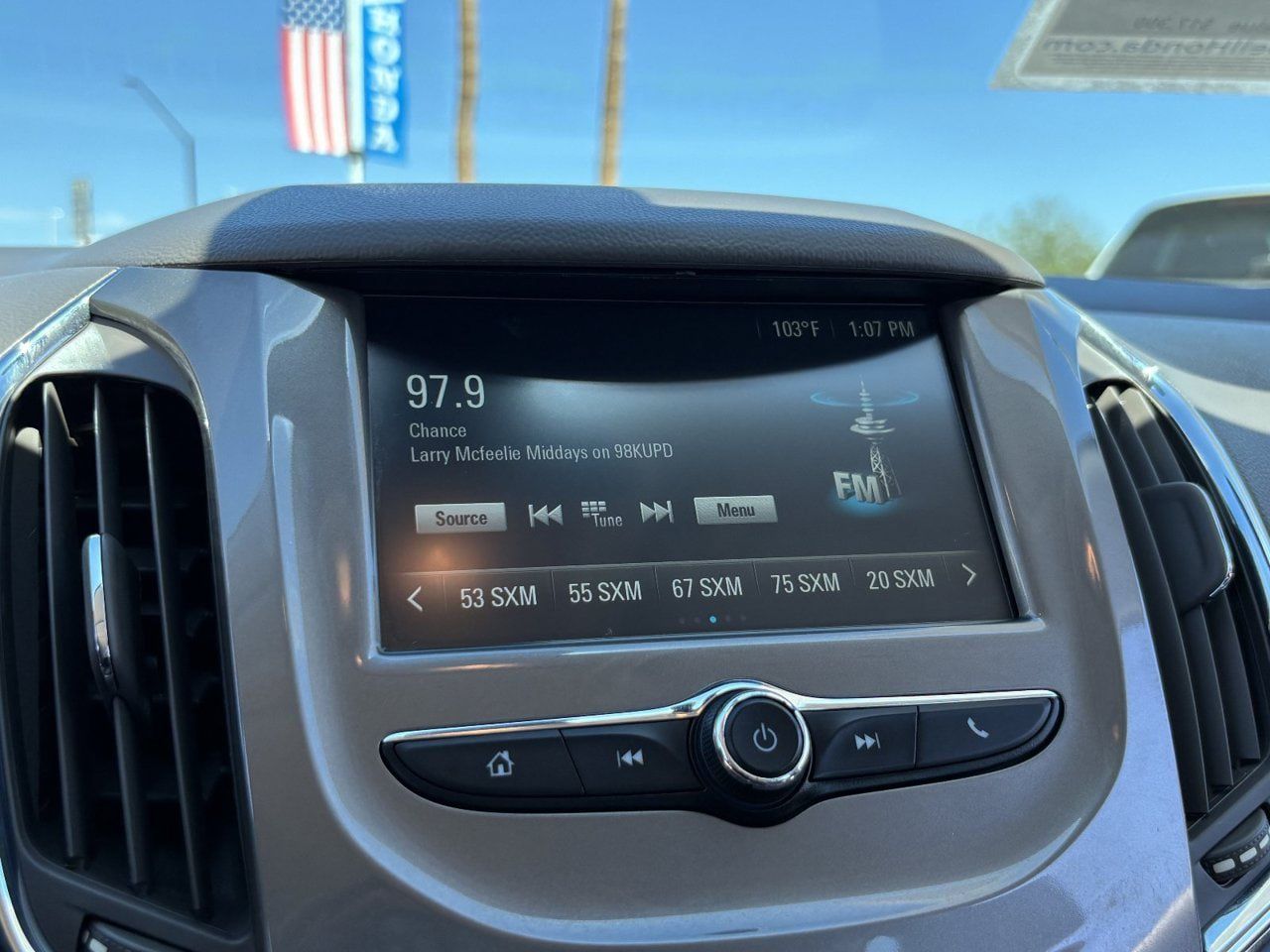 Used 2018 Chevrolet Cruze LT FWD image 20