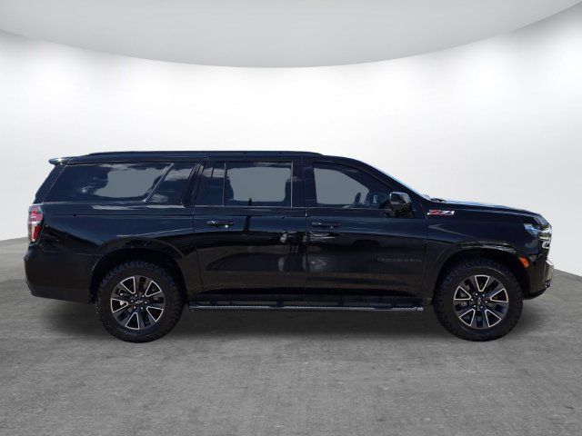 Used 2021 Chevrolet Suburban Z71 w/ Z71 Signature Package AWD/4WD image 3