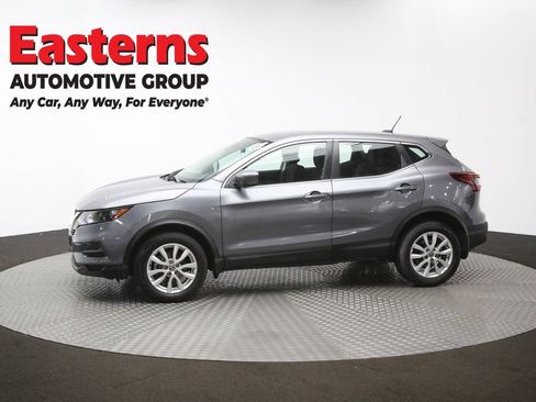 Used 2021 Nissan Rogue Sport S image 57