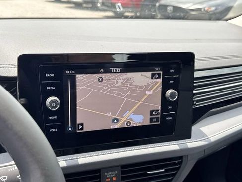 New 2025 Volkswagen Jetta SEL image 20