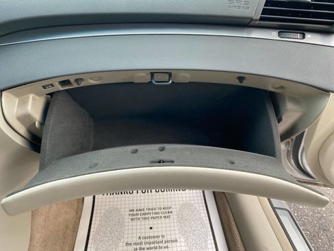 Used 2008 Acura TL w/Navi 4dr Sedan w/Navigation image 33