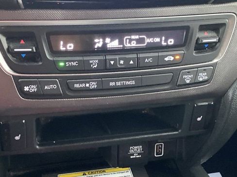 Used 2023 Honda Ridgeline RTL-E image 21