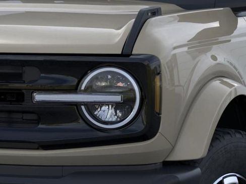 New 2025 Ford Bronco Outer Banks image 20