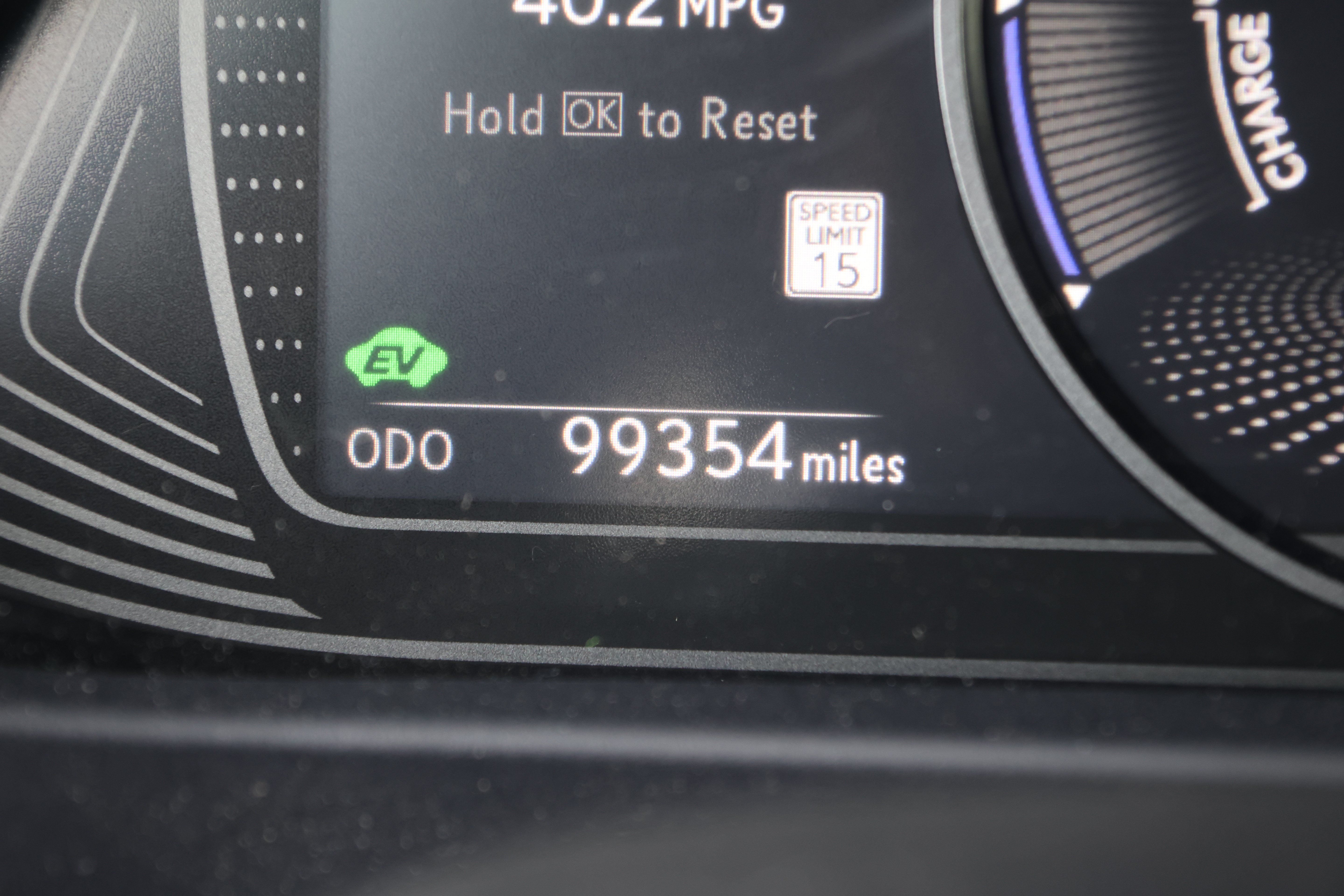 Used 2021 Lexus UX 250h w/ Accessory Package (Z1) AWD/4WD image 19