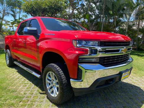 Used 2021 Chevrolet Silverado 1500 LT AWD/4WD image 19