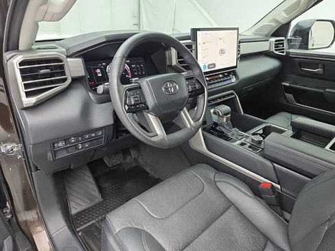 Used 2024 Toyota Tundra Limited AWD/4WD image 16
