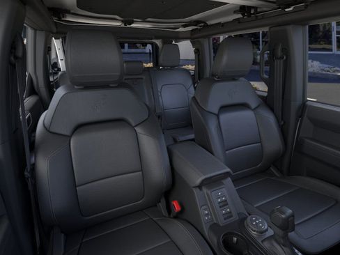 New 2025 Ford Bronco Badlands w/ Sasquatch Package image 10