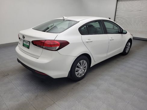 Used 2018 Kia Forte LX w/ LX Popular Package image 9