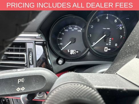 Used 2023 Porsche Macan Turbo AWD/4WD image 10
