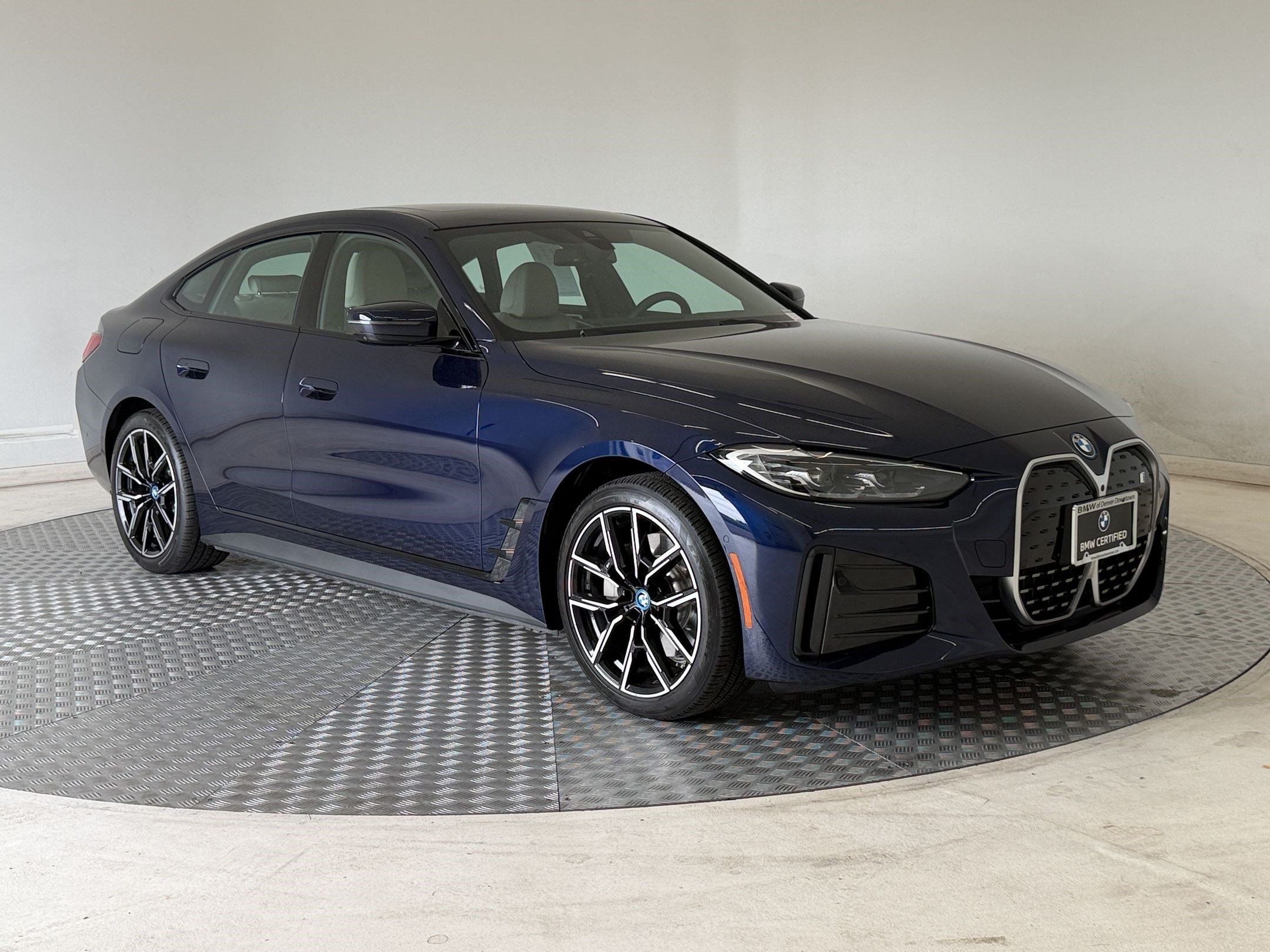 Used 2024 BMW i4 eDrive35 w/ M Sport Package RWD image 7