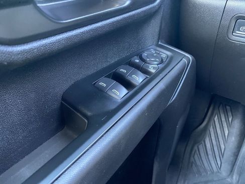 Used 2024 Chevrolet Silverado 2500 Custom w/ Custom Value Package image 33