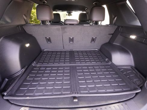 Used 2026 GMC Terrain Elevation w/ Elevation Premium Package FWD image 28