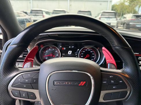 Used 2022 Dodge Charger Scat Pack w/ Plus Group RWD image 18