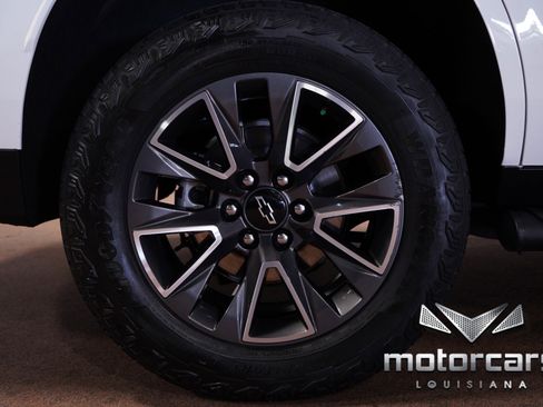 Used 2024 Chevrolet Tahoe Z71 AWD/4WD image 22