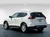 Used 2019 Nissan Rogue SV image 4