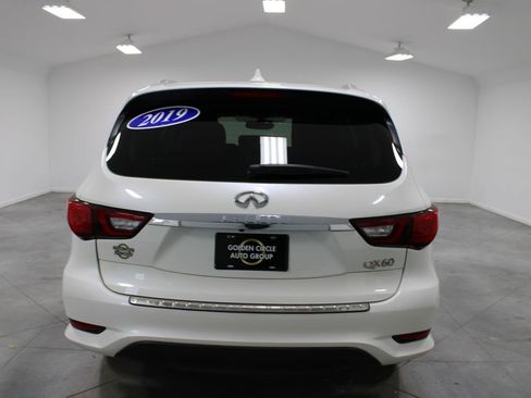Used 2019 INFINITI QX60 Luxe FWD image 8