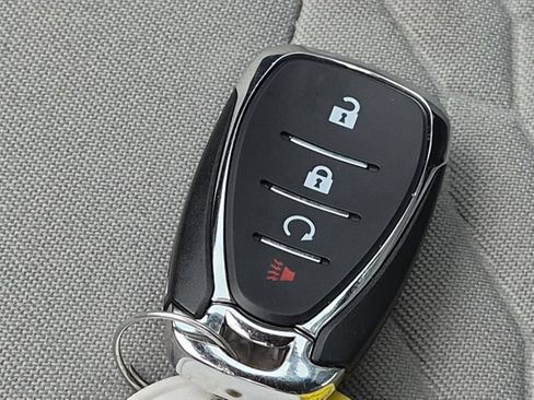 Used 2018 Chevrolet Equinox LS FWD image 32