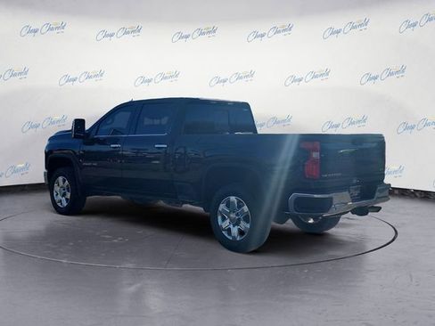 Used 2022 Chevrolet Silverado 2500 LTZ w/ LTZ Convenience Package image 3