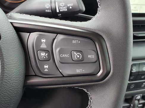 New 2026 Jeep Gladiator Sport AWD/4WD image 11