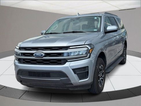 Used 2024 Ford Expedition Max XLT RWD image 8
