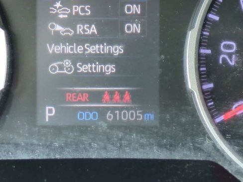 Certified 2021 Toyota RAV4 LE FWD image 24
