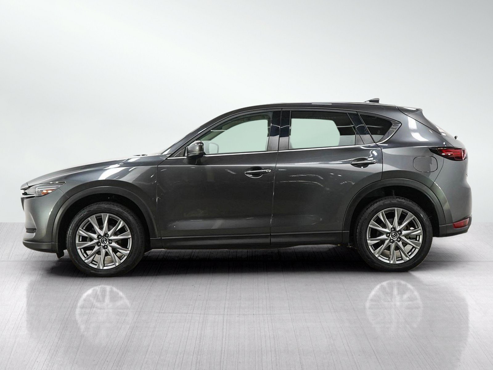 Used 2019 MAZDA CX-5 Grand Touring AWD/4WD image 2