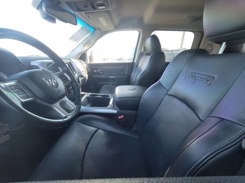 Used 2017 RAM 2500 Laramie w/ Sport Appearance Group image 9