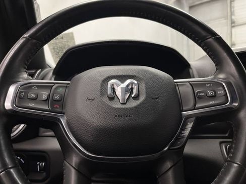 Used 2024 RAM 1500 Laramie image 17