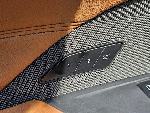 Used 2023 BMW 440i xDrive Coupe w/ Premium Package image 21