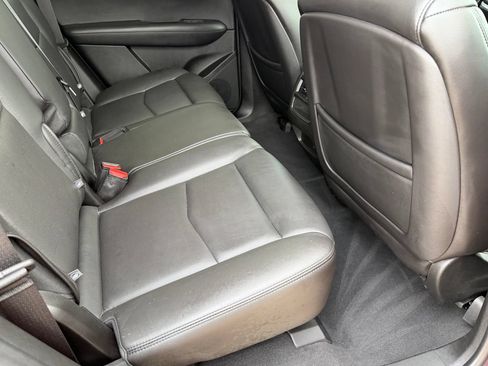 Used 2019 Cadillac XT5 Luxury AWD/4WD image 37