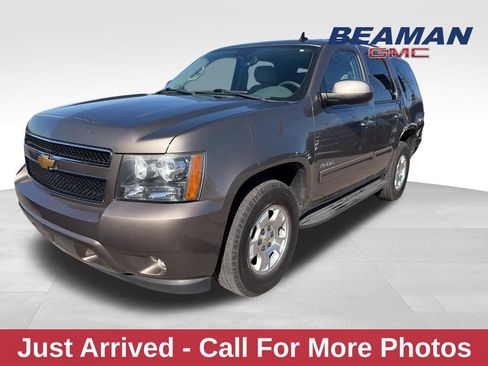 Used 2013 Chevrolet Tahoe LT image 1